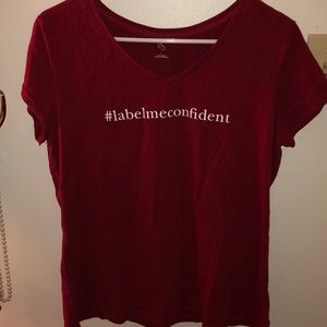 #labelmeconfident v neck tee